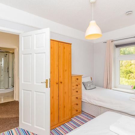 The View Spacious Apartment In Afan Forest Bike Park By Staystaycations Port Talbot Kültér fotó
